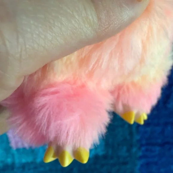 Authentic LOYALTY-Labubu Big Into Energy Blind Box - POPMART x
THE MONSTERS - Picture 9 of 15